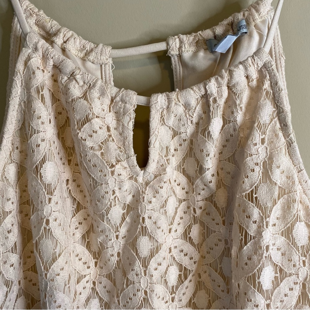 Charlotte Russe Cream Cropped Embellished Camisole - Picture 2 of 10